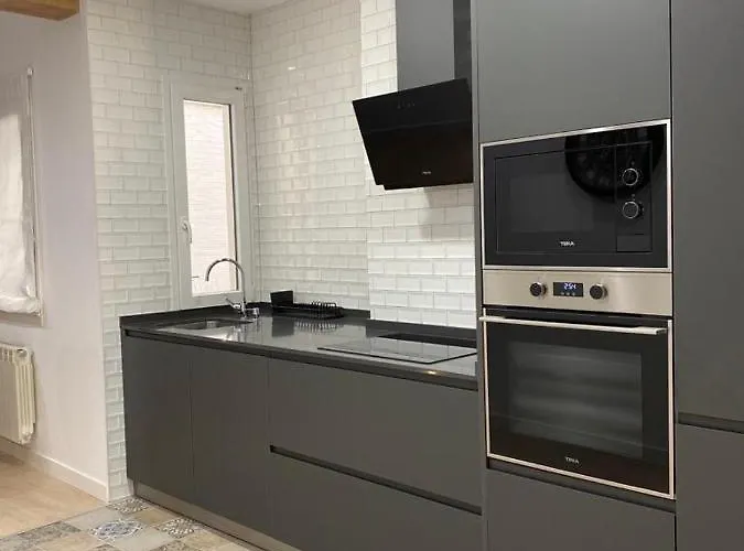 Exclusivo Apartamento De Diseno En Plaza Mayor Vut 09-449